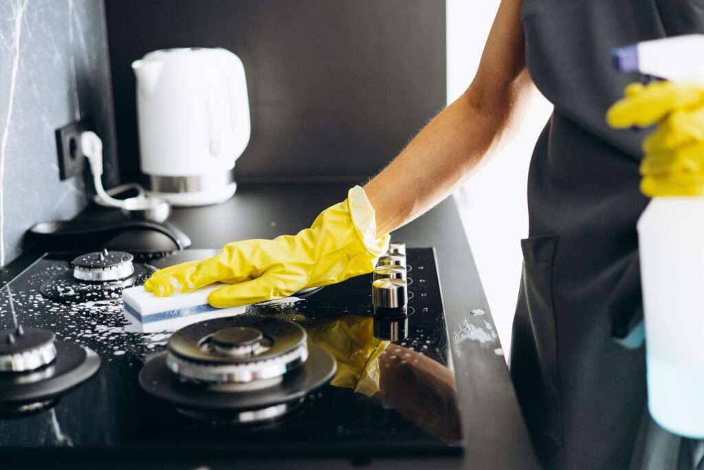 Team Cleaning Gebäudereinigung GmbH
