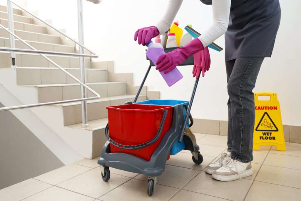 Team Cleaning Gebäudereinigung GmbH